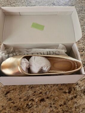 NEW Dream Pairs Gold Metallic Women's Ballet Flat - Comfort Slip-On